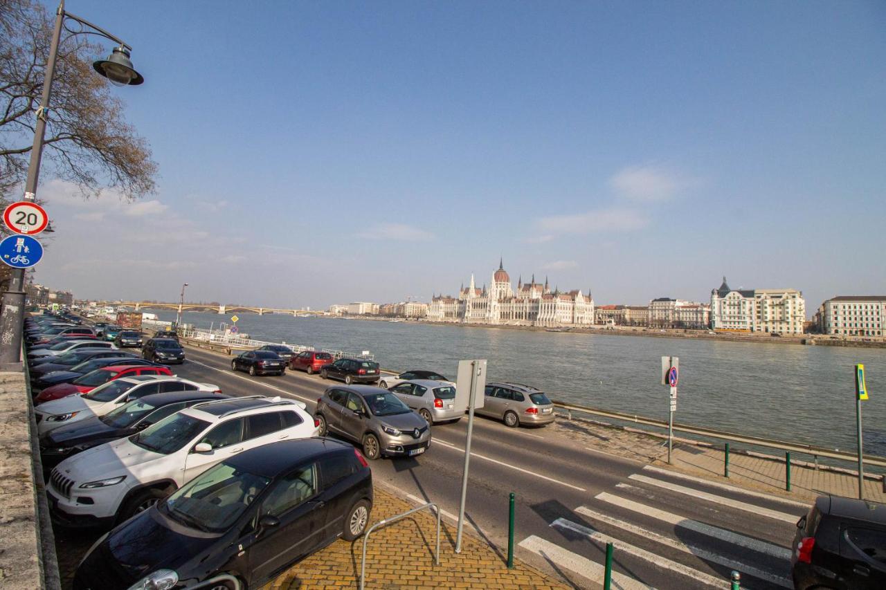 The River Budapeste Exterior foto